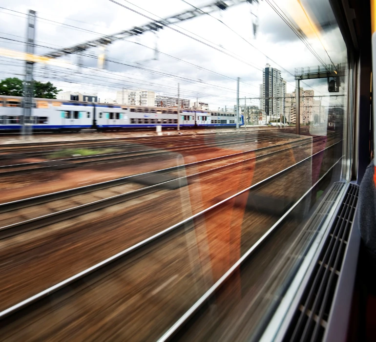 Taxi gare TGV Lognes : Votre Solution de Transport Rapide et Pratique
