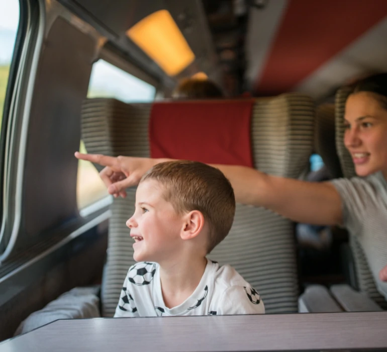 Optez pour notre service de Taxi Gare TGV à Servon pour des Transferts Faciles et Confortables vers les Gares TGV !